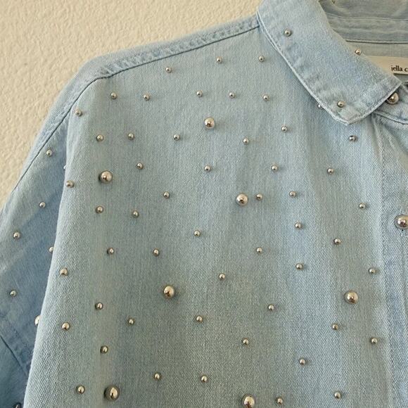 Jella C Embellished Denim Button Down Shirt Womens Sz M Light Blue Silver Studs - Picture 5 of 11